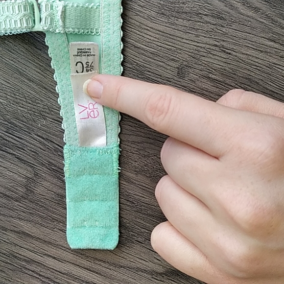 La Vie en Rose Spring Green Bra - Picture 6 of 8